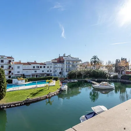 Empurialola- En Con Piscina Y Jardines En Centro Y Cerca Playa -158 Empuriabrava
