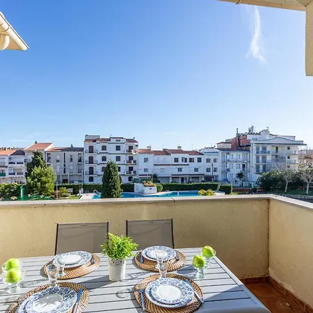 Empurialola- En Con Piscina Y Jardines En Centro Y Cerca Playa -158 Apartment